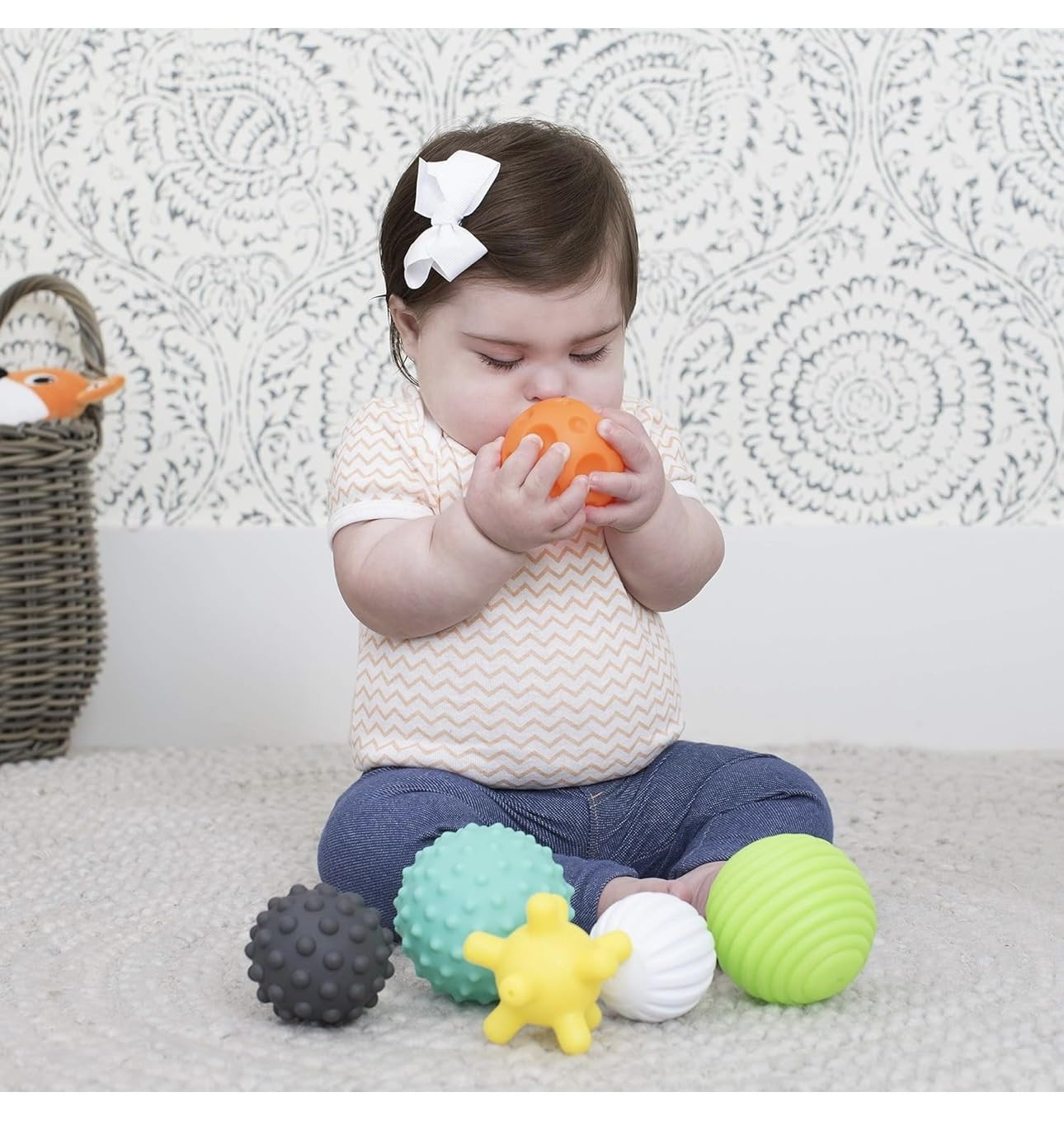 Premium Baby Soft Sensory Balls Set thumbnail 5