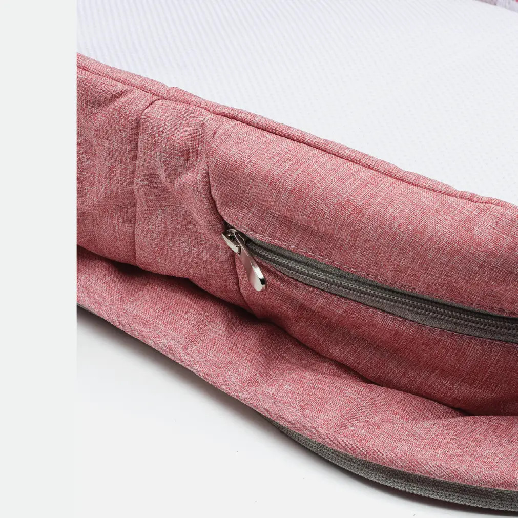 DreamNest 2-in-1 Portable Baby Travel Bed thumbnail 5